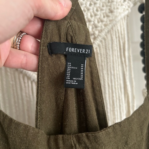 Olive green jumpsuit/overalls/romper size M - Picture 5 of 5